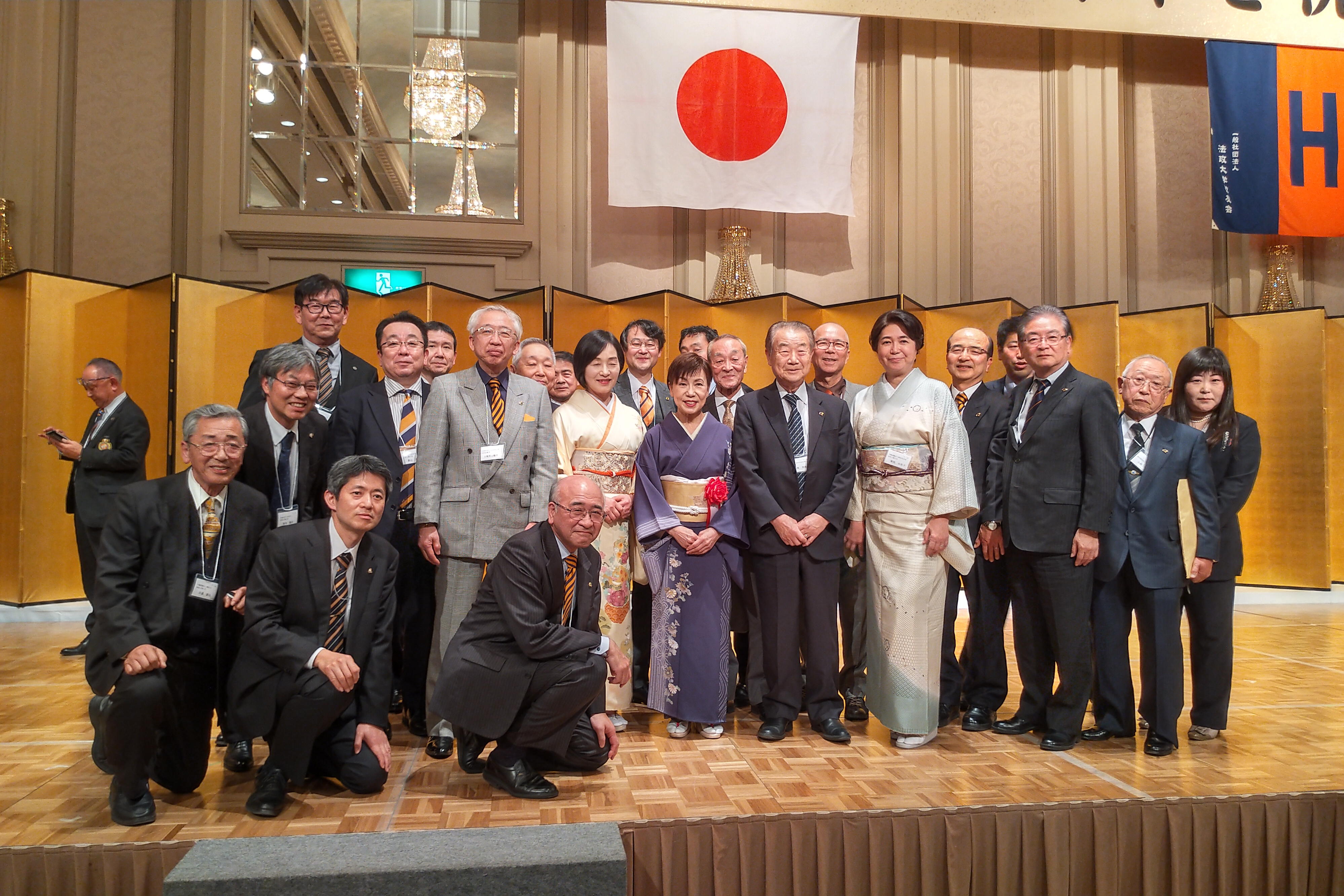 �I�[���@���V�N���j����Q�O�Q�O